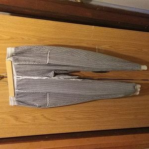 Simple Vera lounging sleepwear